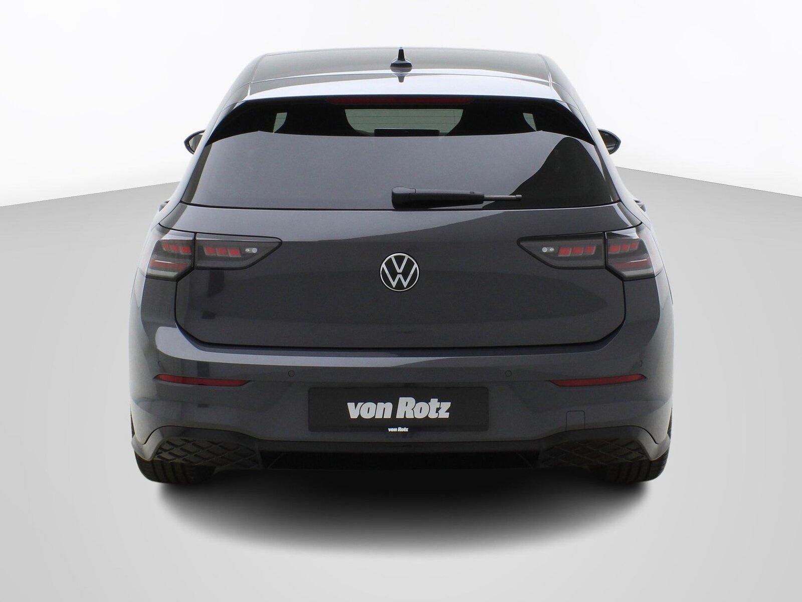 VW Golf 8.5 1.5 eTSI DSG R-Line **VW Werksgarantie bis 12/2029, Mild-Hybrid Benzin/Elektro, Occasion / Gebraucht, Automatik - 4