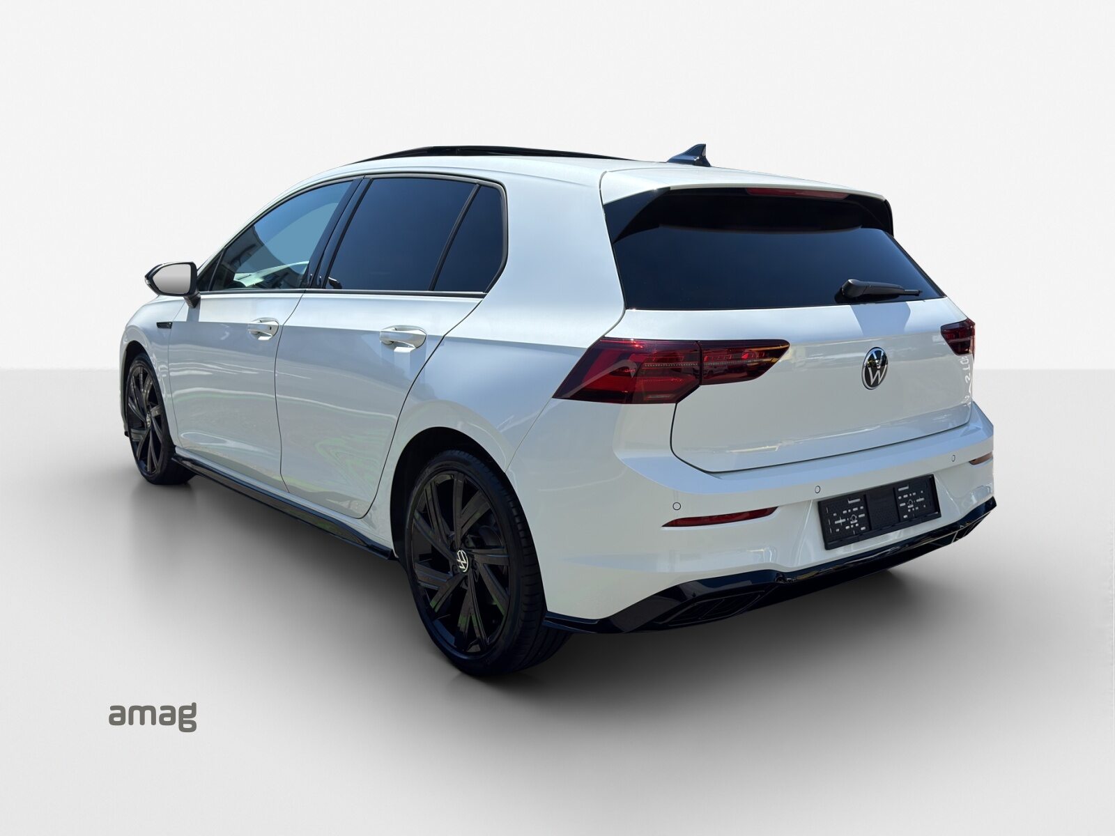 VW Golf R-Line, Petrol, Second hand / Used, Automatic - 3