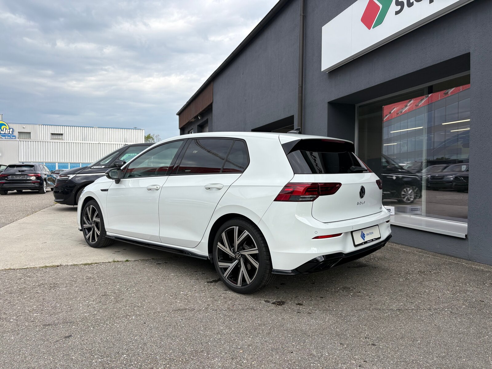 VW Golf 1.5 eTSI mHEV ACT R-Line DSG, Hybride Leggero Benzina/Elettrica, Occasioni / Usate, Automatico - 2