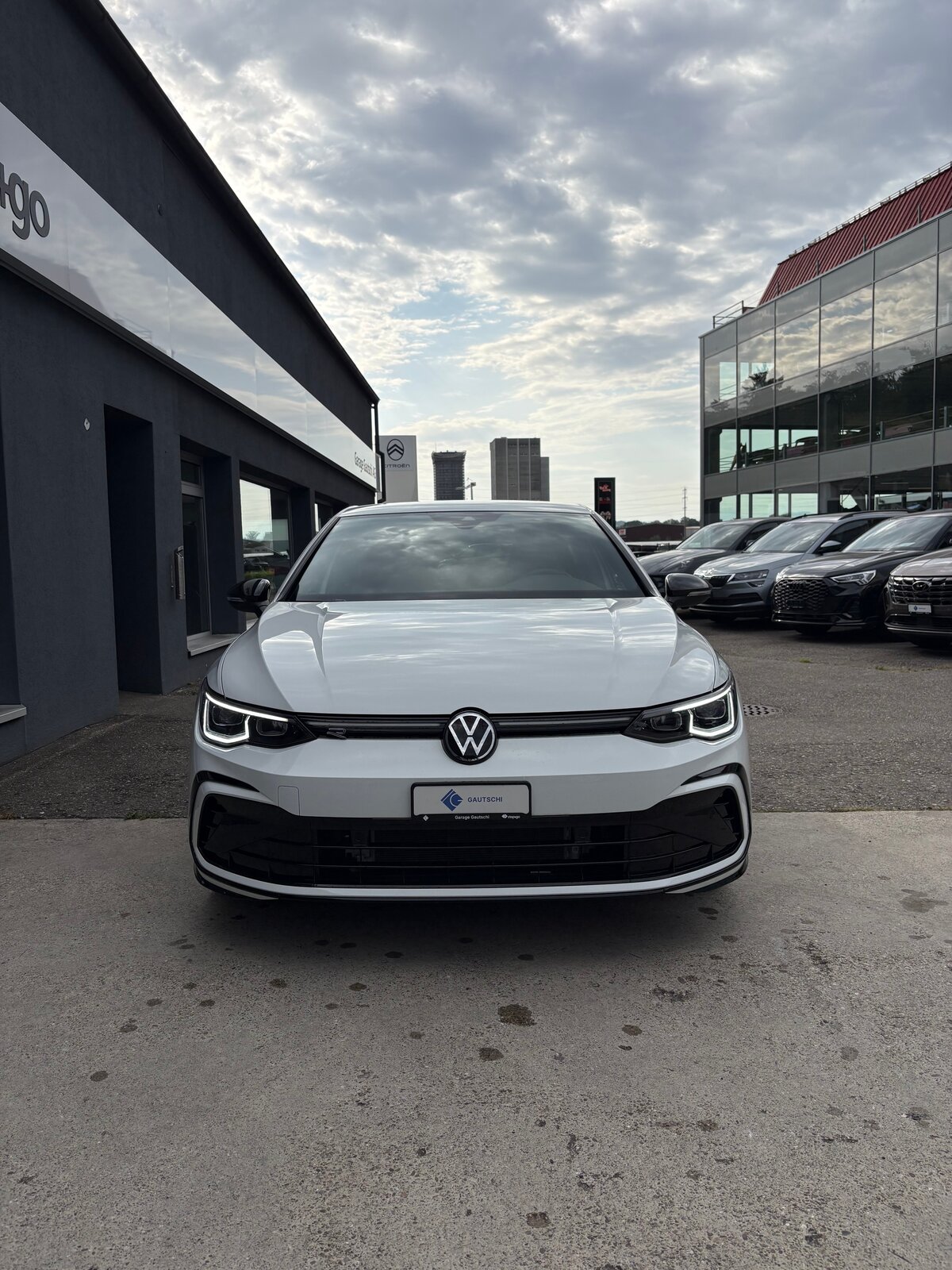 VW Golf 1.5 eTSI mHEV ACT R-Line DSG, Hybride Leggero Benzina/Elettrica, Occasioni / Usate, Automatico - 3