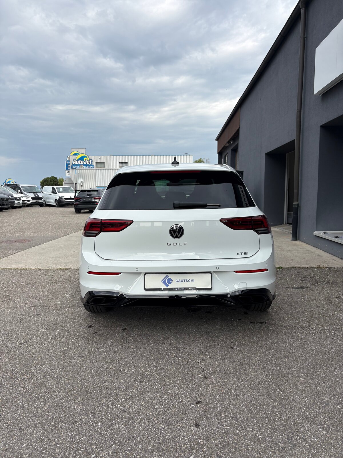VW Golf 1.5 eTSI mHEV ACT R-Line DSG, Hybride Leggero Benzina/Elettrica, Occasioni / Usate, Automatico - 4