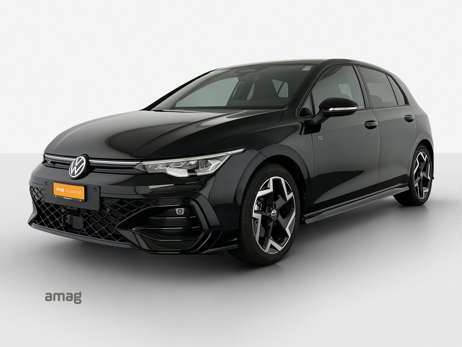 VW Golf  R-Line