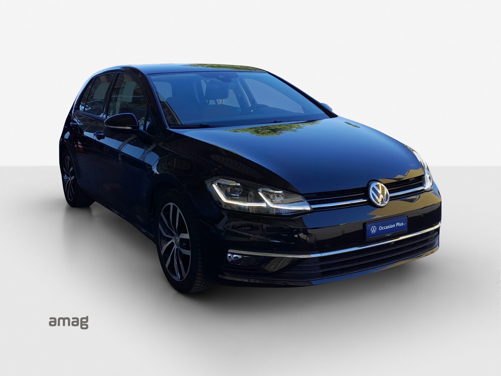 VW Golf SwissLine Plus, Petrol, Second hand / Used, Manual - 6