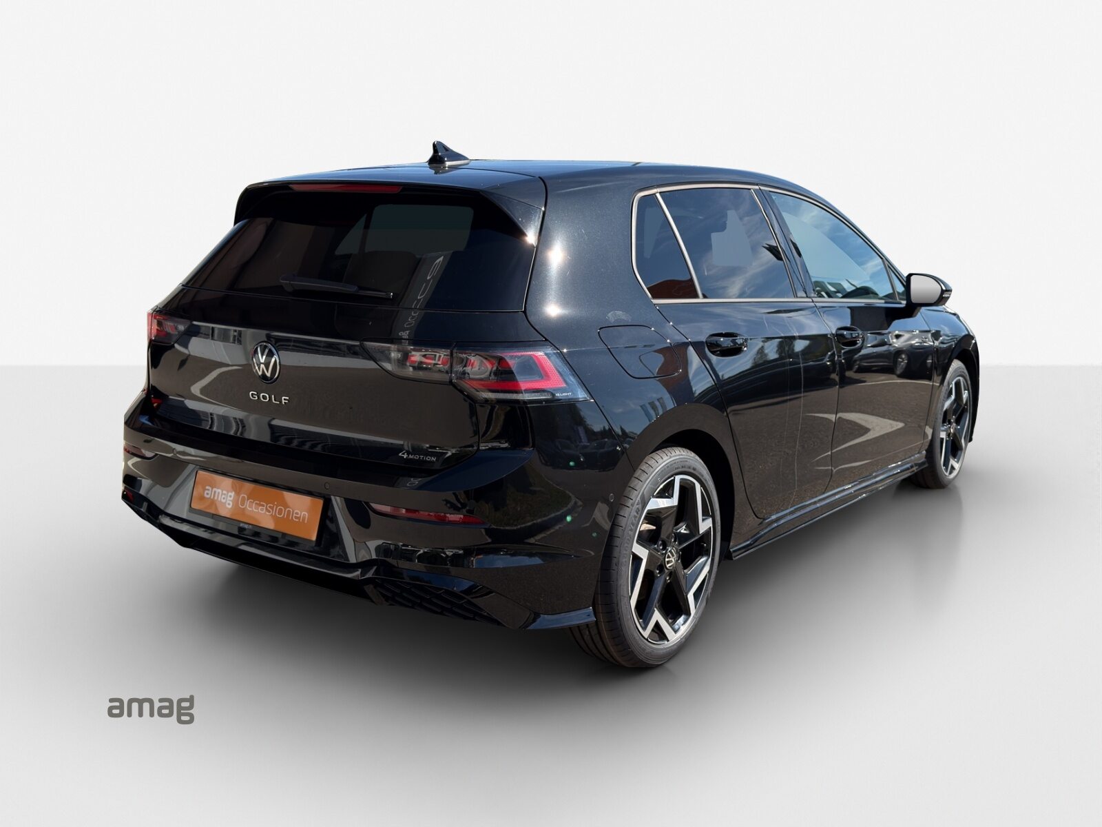 VW Golf  PA R-Line, Petrol, Second hand / Used, Automatic - 5