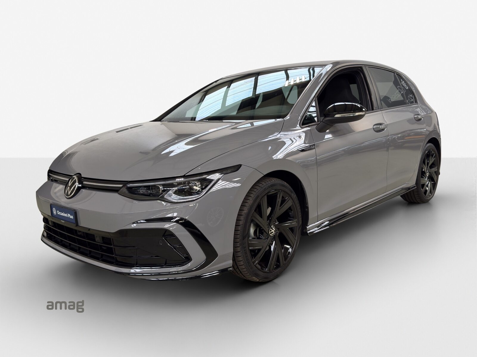 VW Golf R-Line