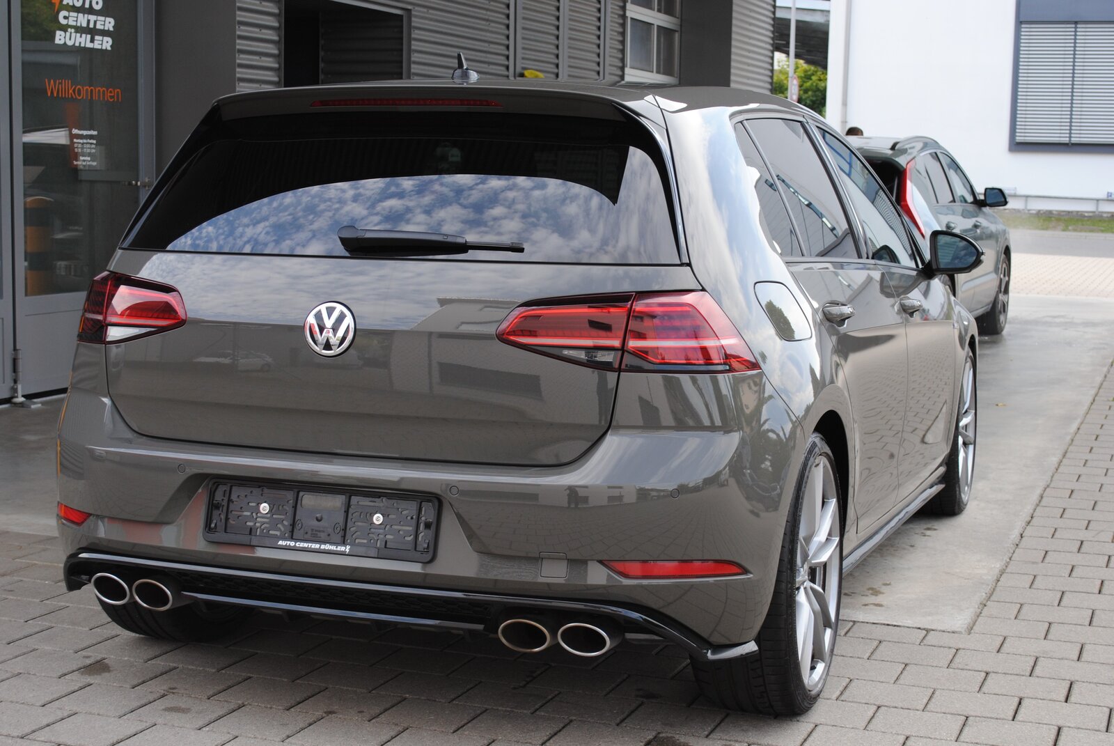 VW Golf 2.0 TSI R 4Motion DSG, Essence, Occasion / Utilisé, Automatique - 7