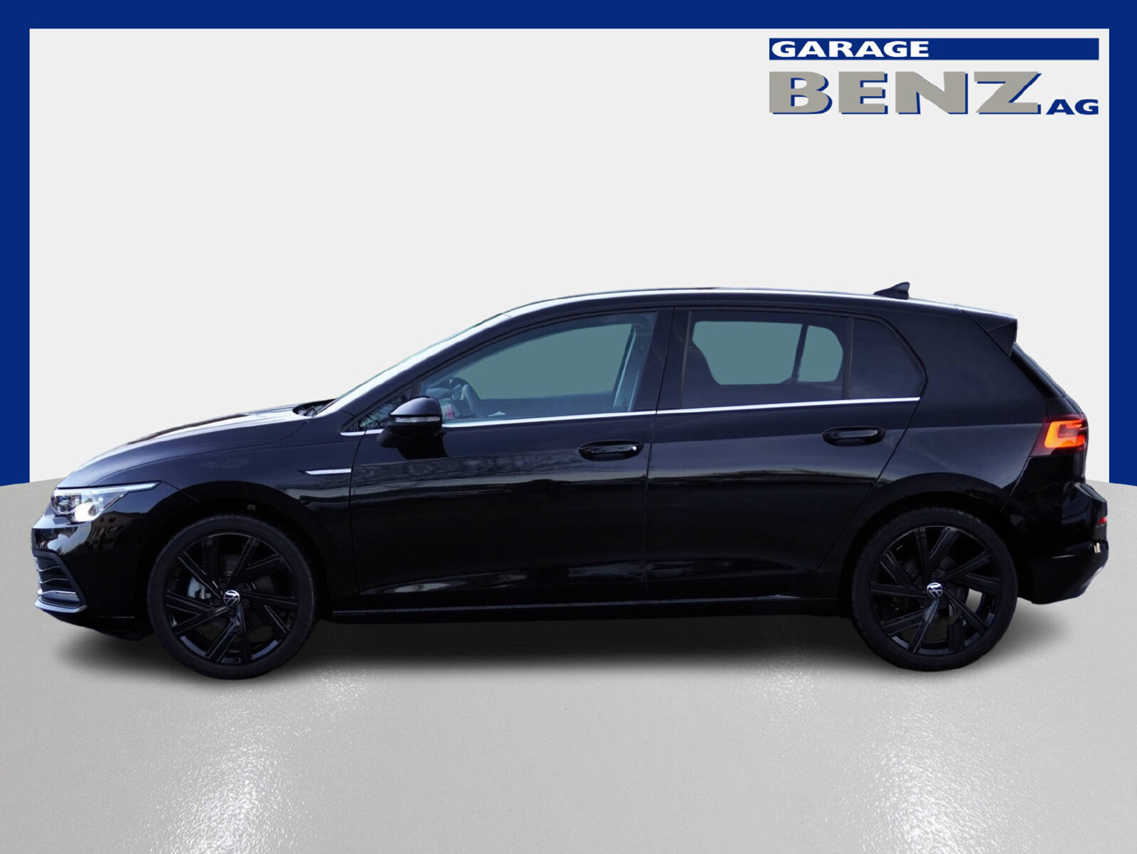 VW Golf VIII 2.0 TSI Style DSG 4Motion, Petrol, Second hand / Used, Automatic - 4