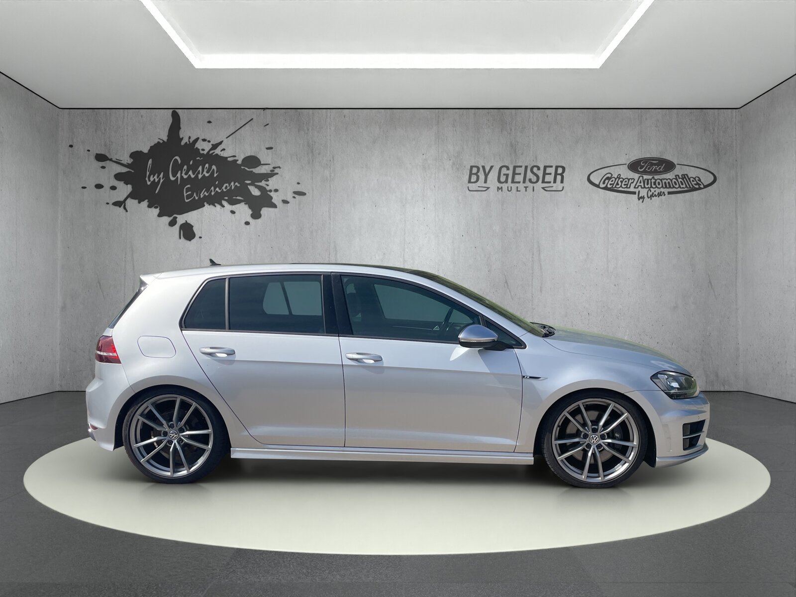 VW Golf VII 2.0 TSI R 4motion, Essence, Occasion / Utilisé, Automatique - 7