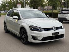 VW Golf 1.4 TSI GTE DSG, Plug-in-Hybrid Petrol/Electric, Second hand / Used, Automatic - 4