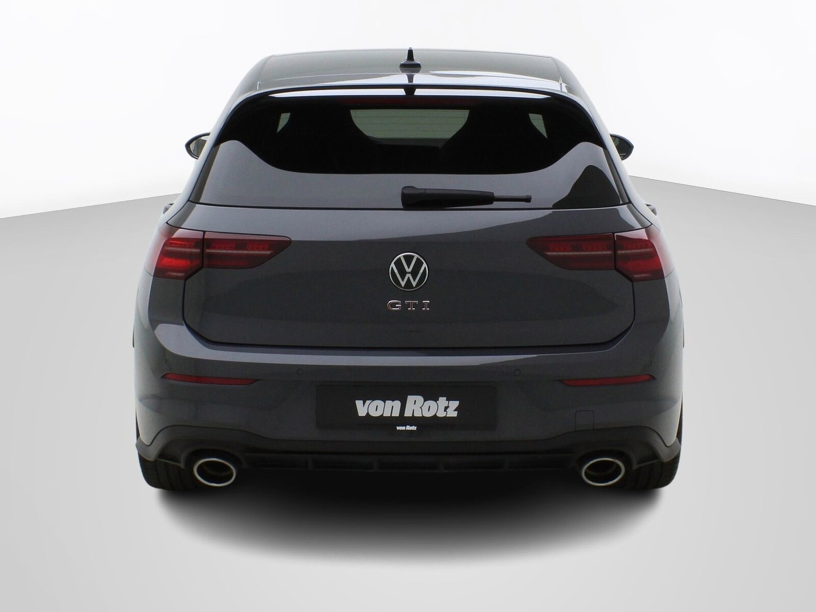 VW Golf 8 2.0 TSI DSG GTI Clubsport Black Style, Petrol, Second hand / Used, Automatic - 4