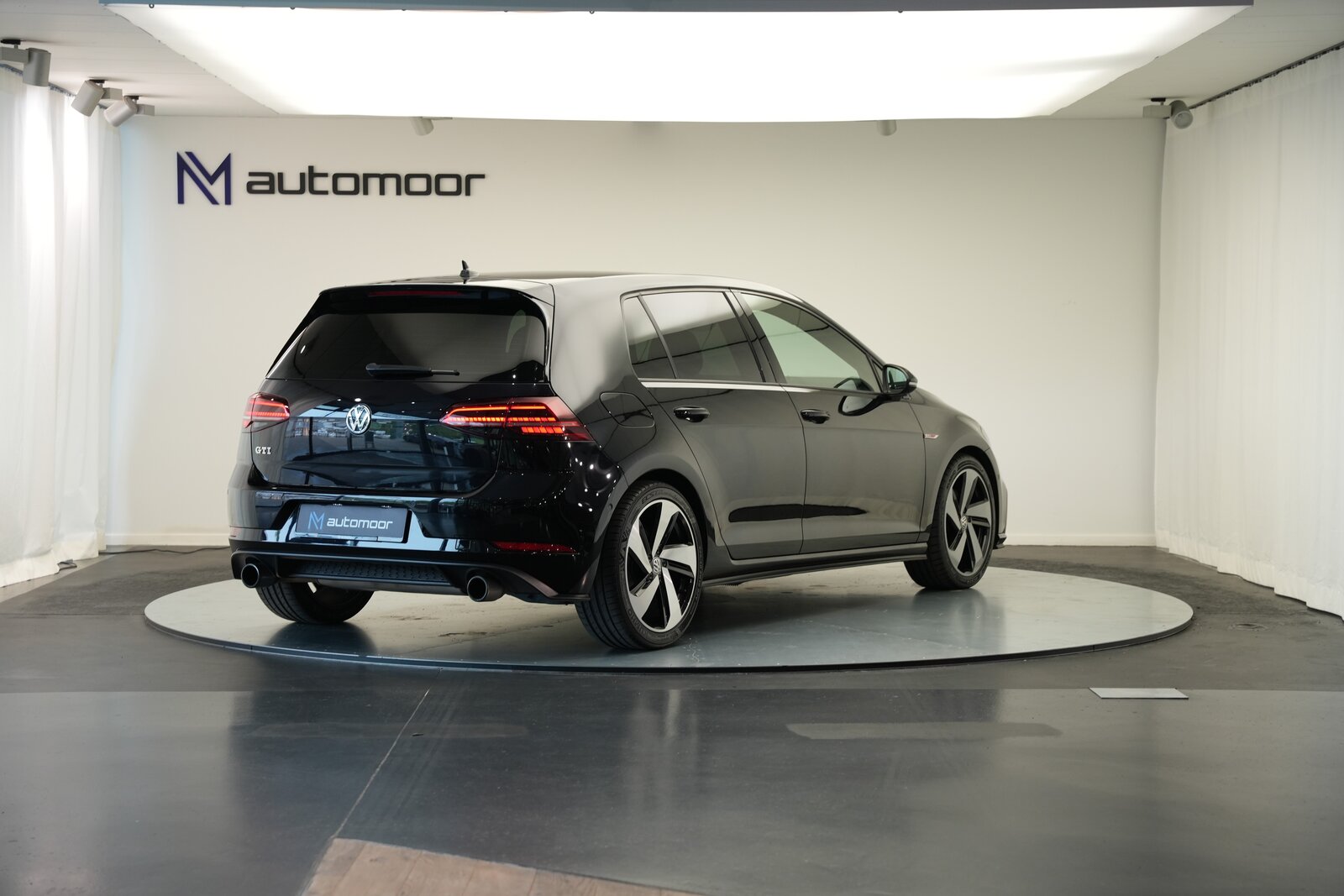 VW Golf 2.0 TSI GTI DSG *CH-Fahrzeug*, Benzina, Occasioni / Usate, Automatico - 5