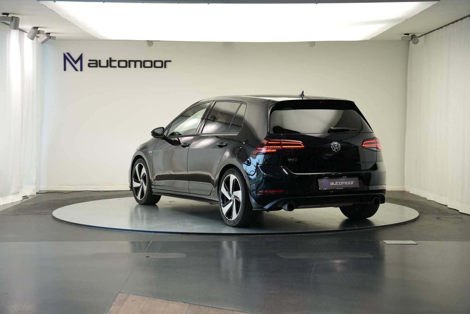 VW Golf 2.0 TSI GTI DSG *CH-Fahrzeug*, Benzina, Occasioni / Usate, Automatico - 7