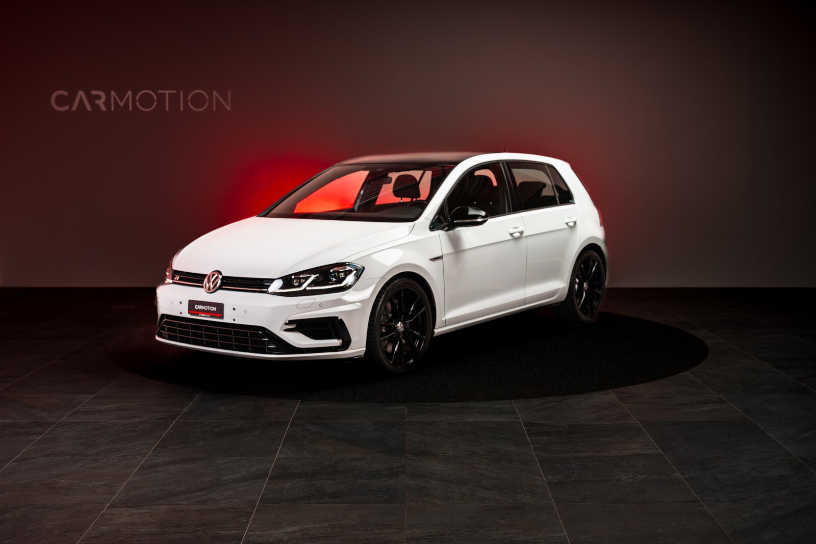 VW Golf VII 2.0 TSI R DSG 4motion / Facelift / Panorama-Schi
