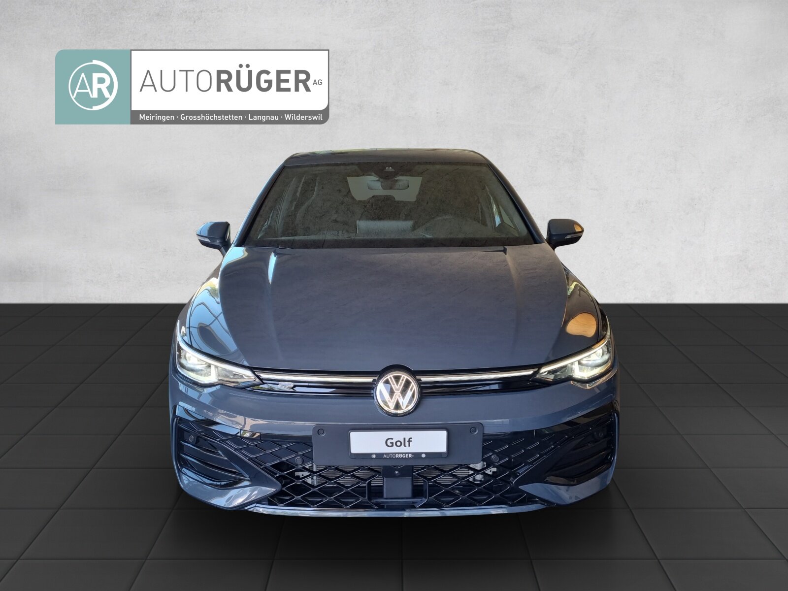VW Golf 1.5 e TSI mHEV R-Line DSG, Mild-Hybrid Benzin/Elektro, Occasion / Gebraucht, Automatik - 2