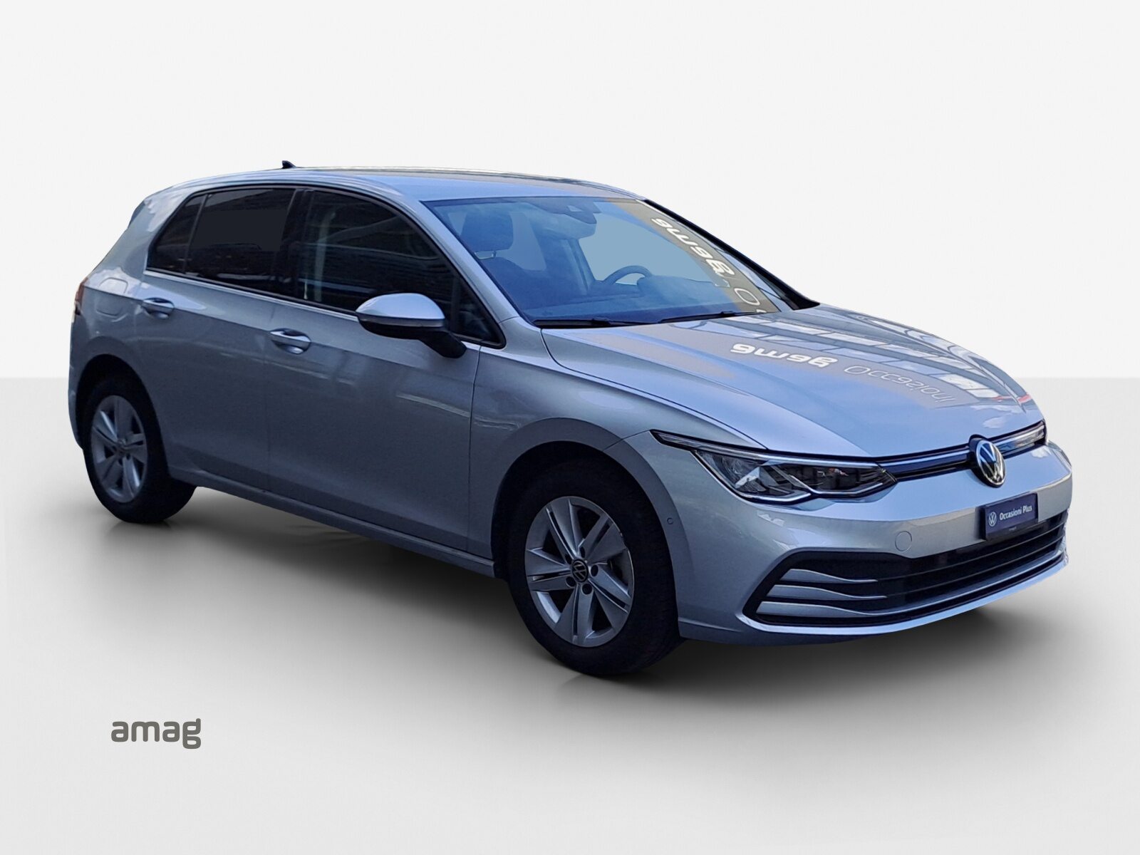 VW Golf Life, Petrol, Second hand / Used, Automatic - 6