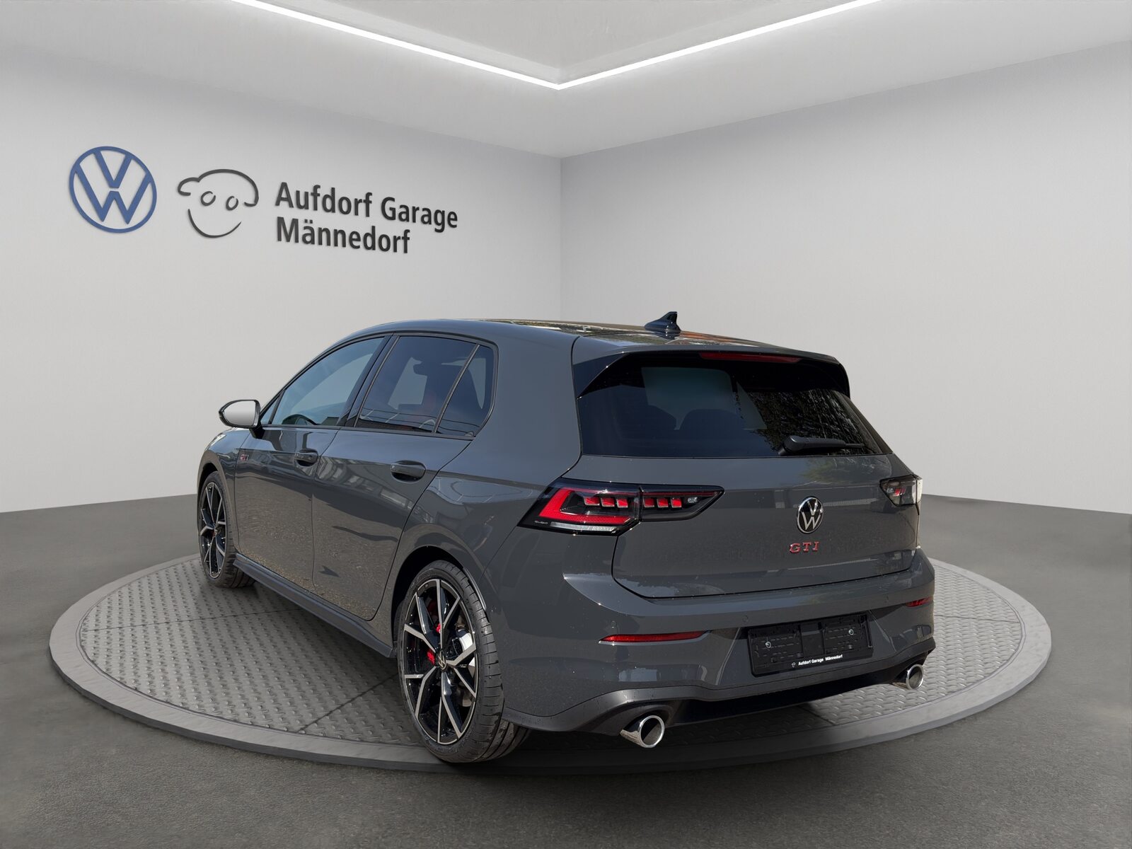 VW Golf GTI, Petrol, Second hand / Used, Automatic - 4