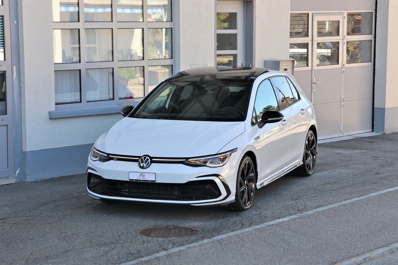 VW Golf 1.5 eTSI mHEV ACT R-Line DSG