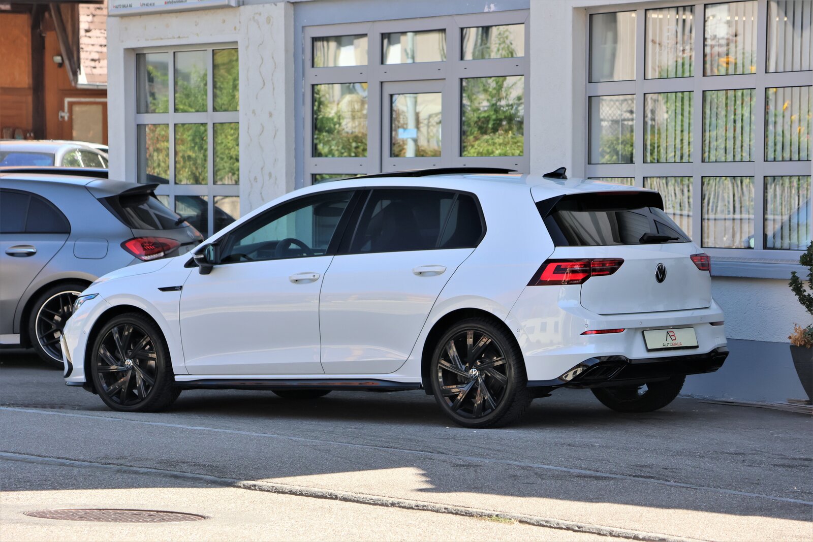 VW Golf 1.5 eTSI mHEV ACT R-Line DSG, Hybride Léger Essence/Électricité, Occasion / Utilisé, Automatique - 5