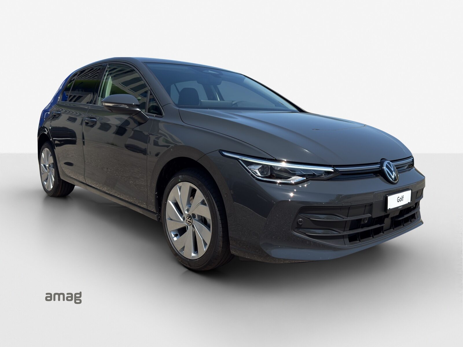 VW Golf UNITED, Essence, Occasion / Utilisé, Automatique - 6
