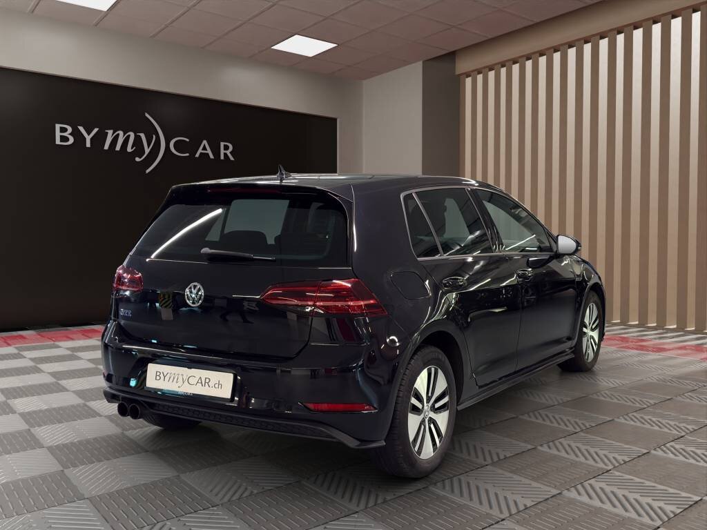 VW Golf 1.4 TSI GTE DSG, Mild-Hybrid Petrol/Electric, Second hand / Used, Automatic - 3