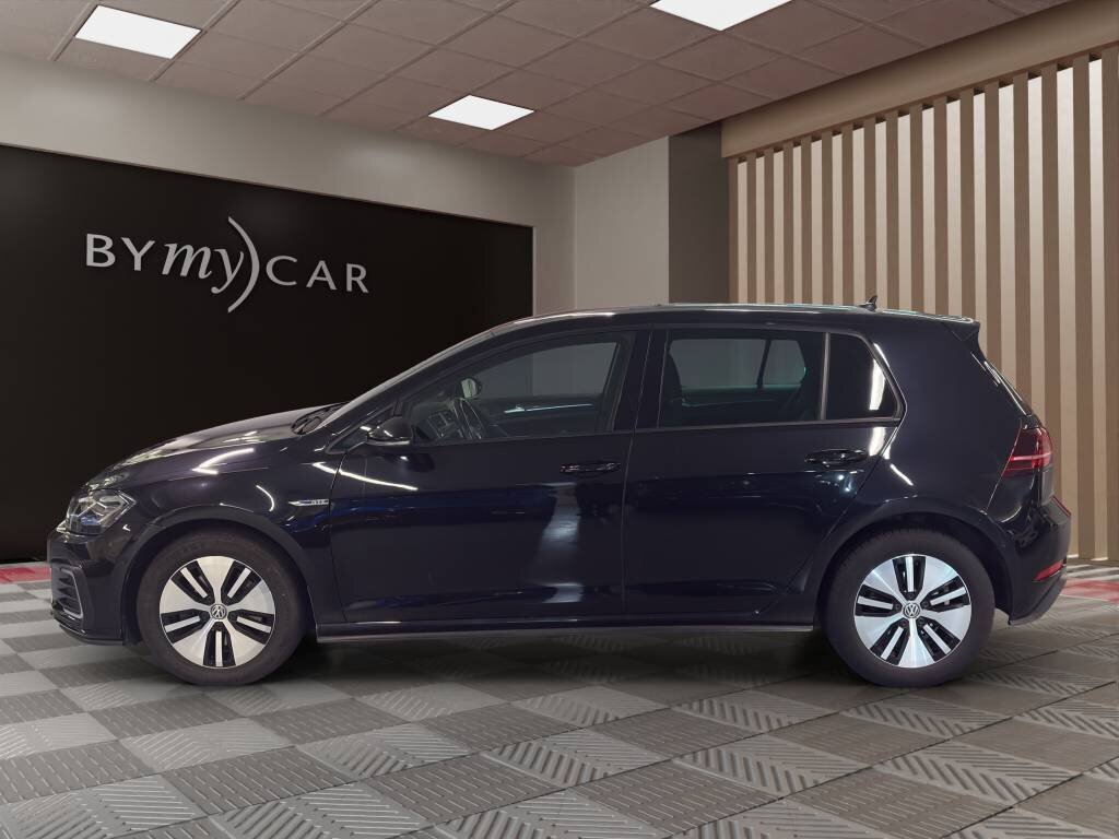 VW Golf 1.4 TSI GTE DSG, Mild-Hybrid Petrol/Electric, Second hand / Used, Automatic - 4