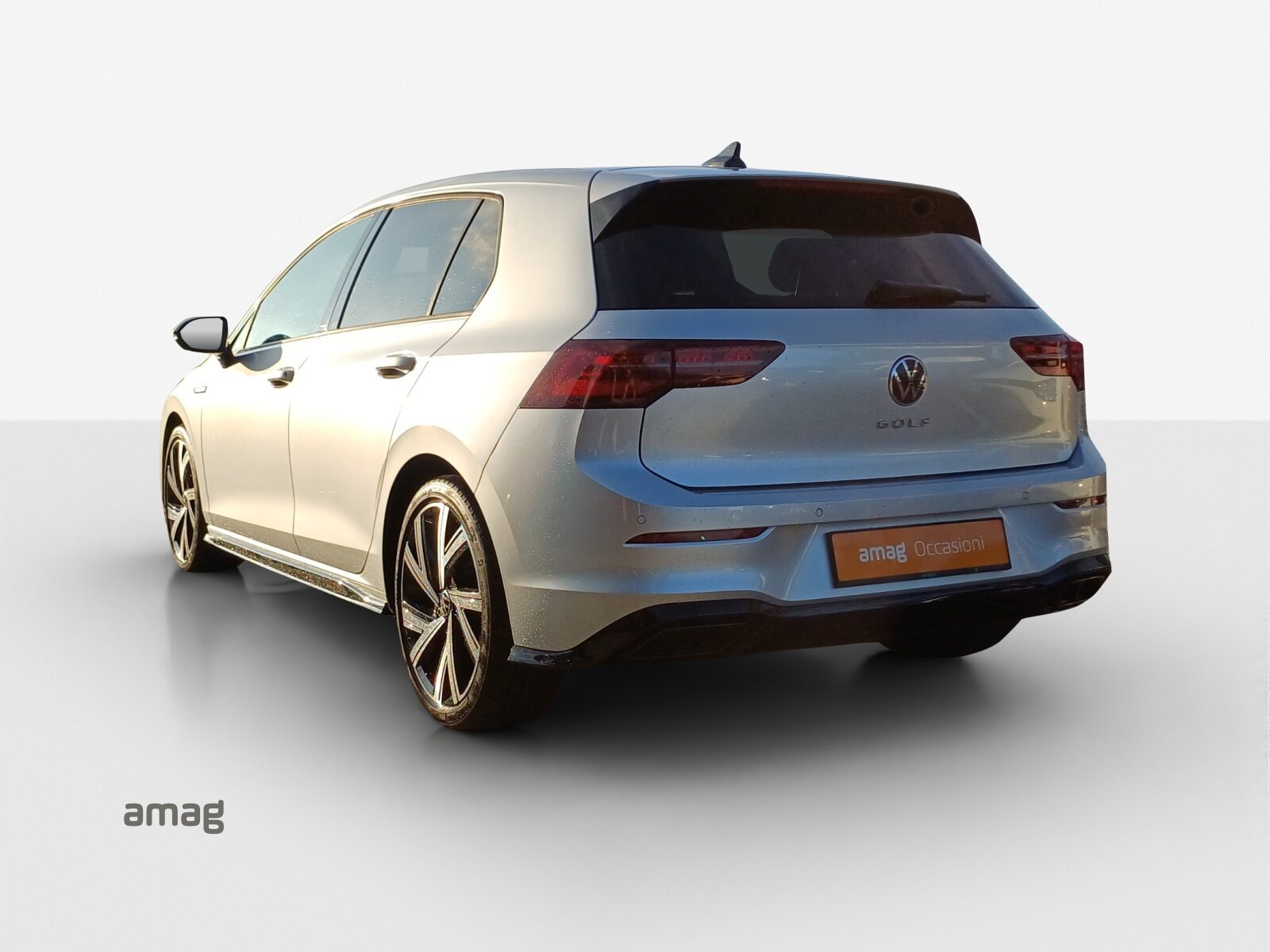 VW Golf R-Line 75 Edition, Essence, Occasion / Utilisé, Automatique - 3