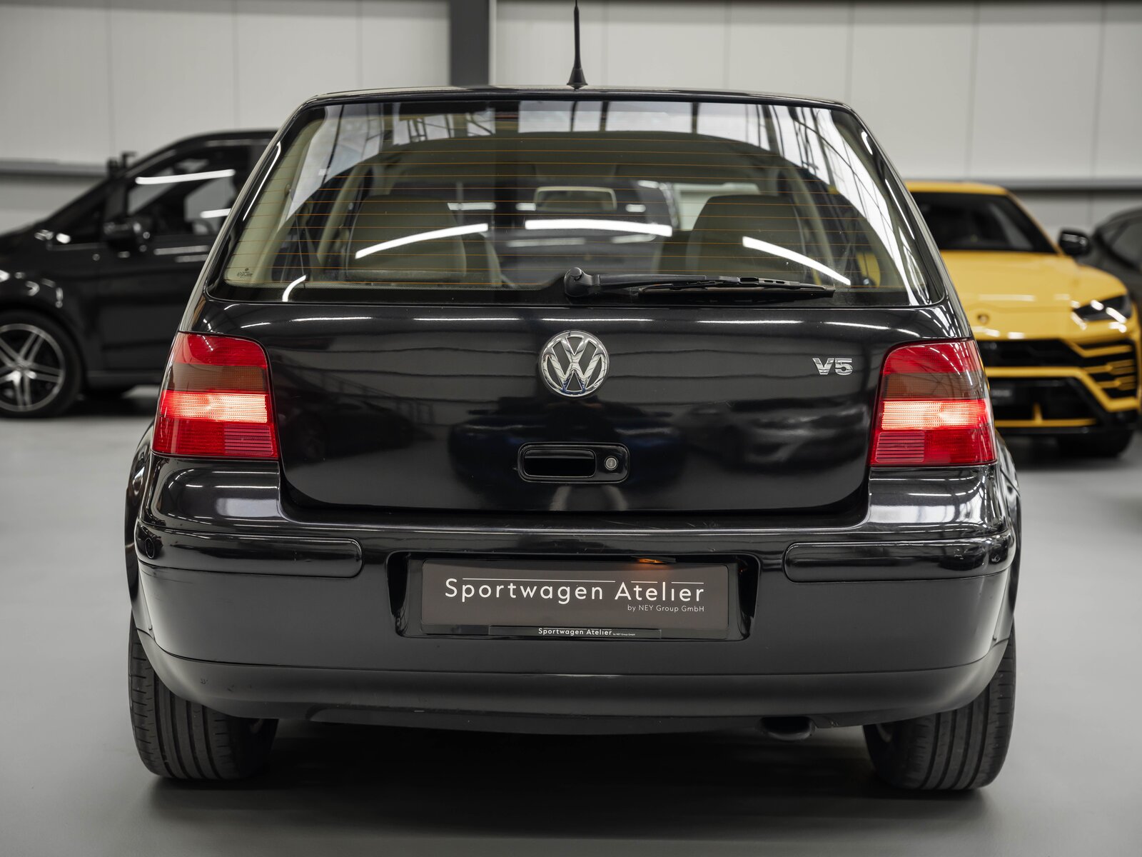 VW Golf 2.3 Highline, Benzin, Occasion / Gebraucht, Automatik - 3