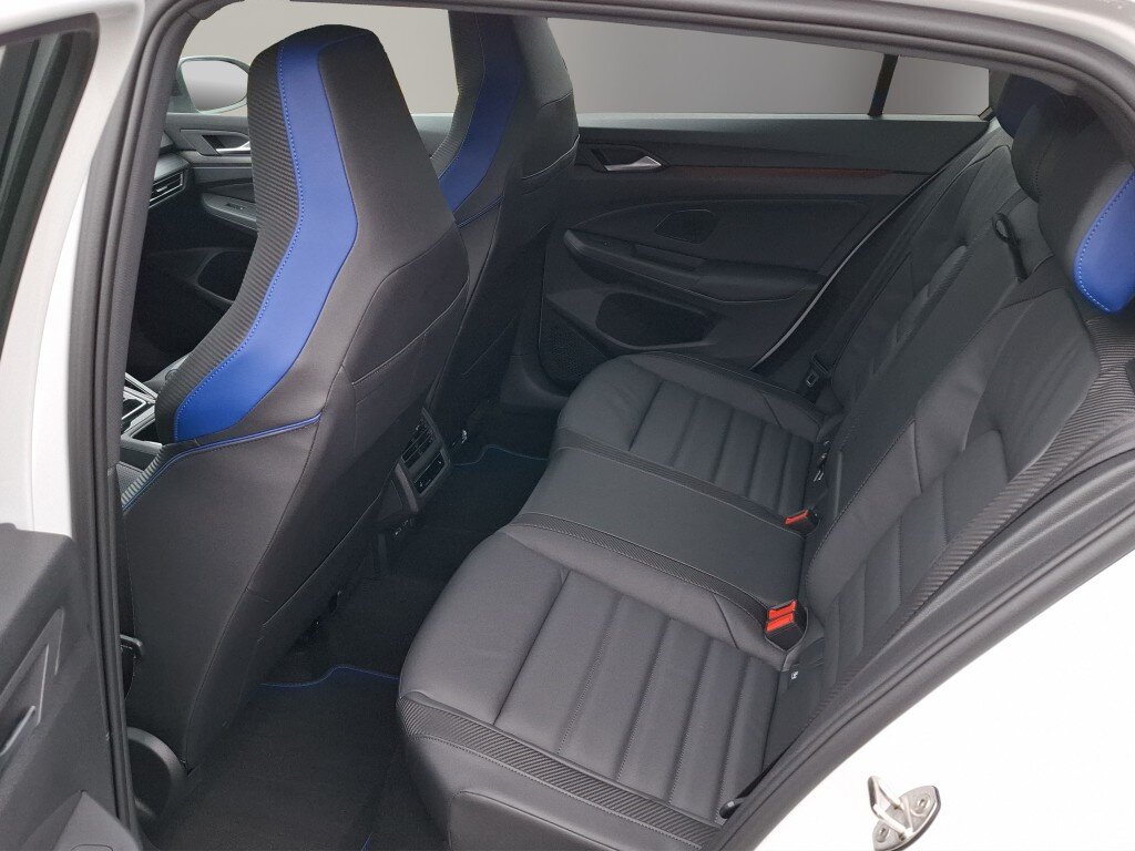 VW Golf VIII 2.0 TSI R DSG 4motion, Essence, Occasion / Utilisé, Automatique - 4