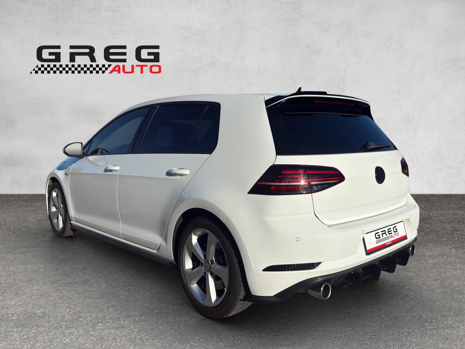 VW Golf 2.0 TSI R 4Motion DSG, Essence, Occasion / Utilisé, Automatique - 3