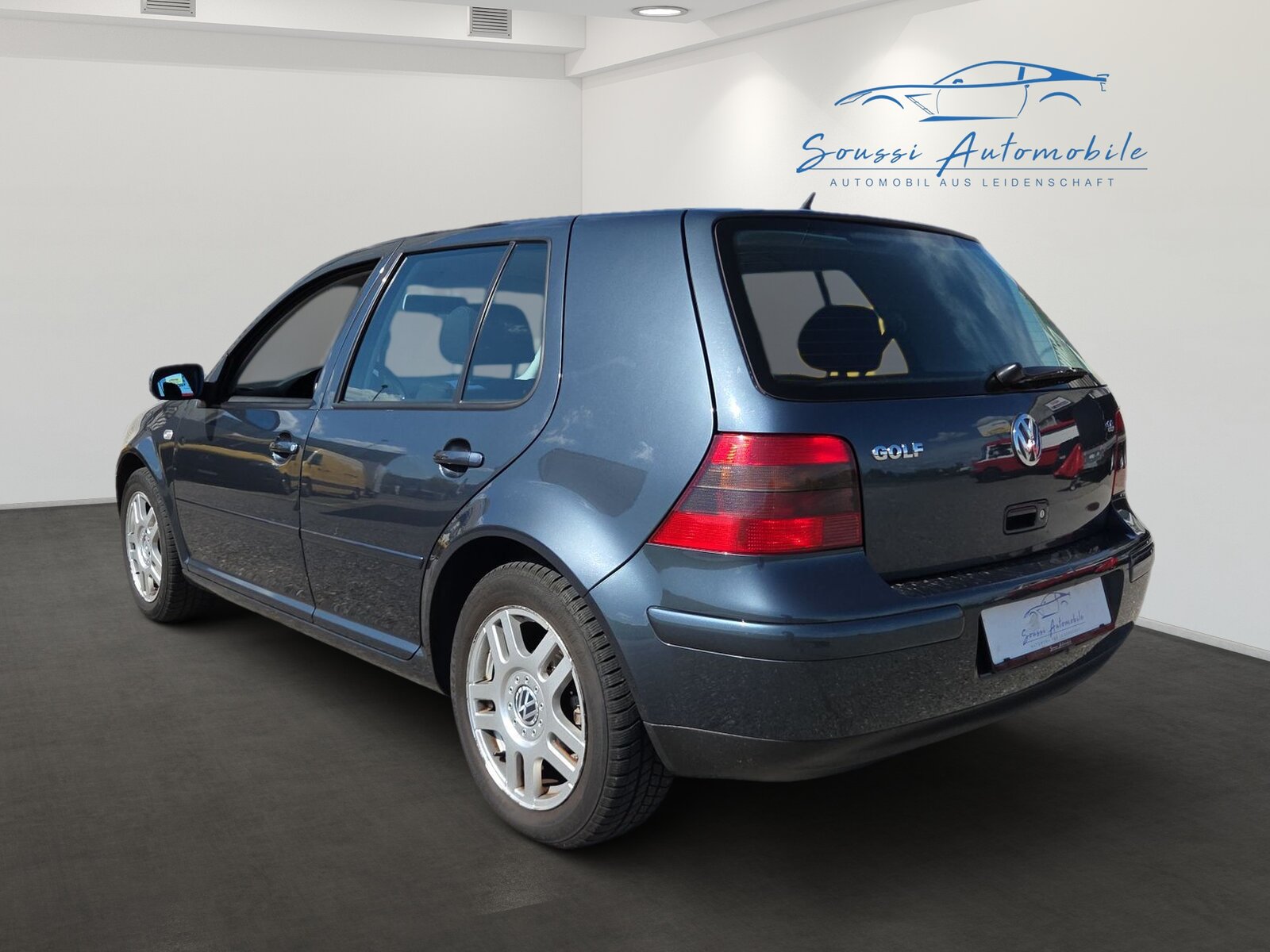 VW Golf 1.6 Automatic, Essence, Occasion / Utilisé, Automatique - 4