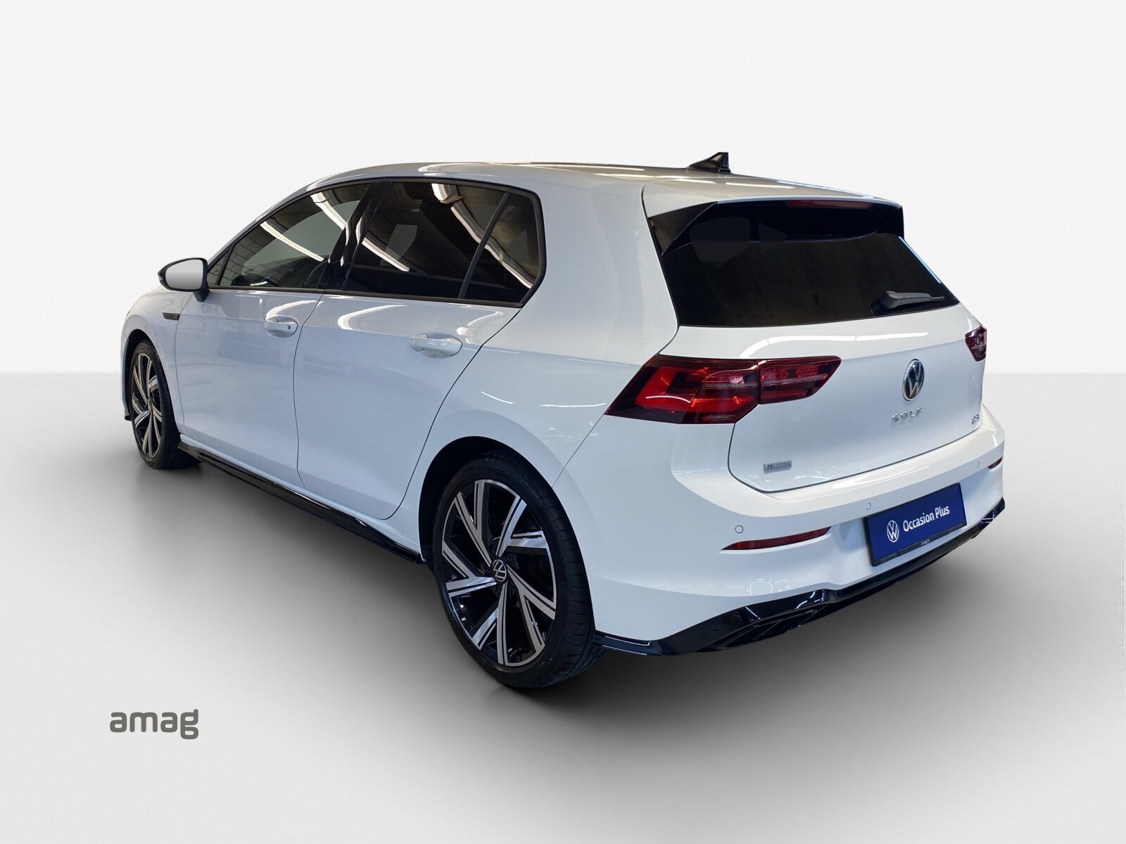 VW Golf R-Line 75 Edition, Essence, Occasion / Utilisé, Automatique - 3