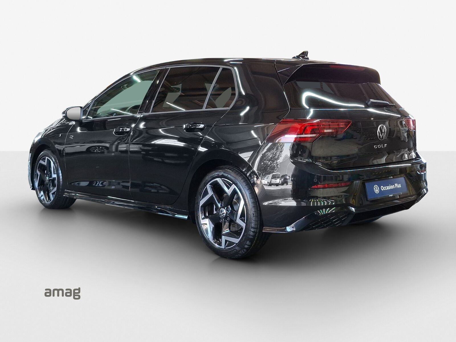 VW Golf  R-Line, Essence, Occasion / Utilisé, Automatique - 3