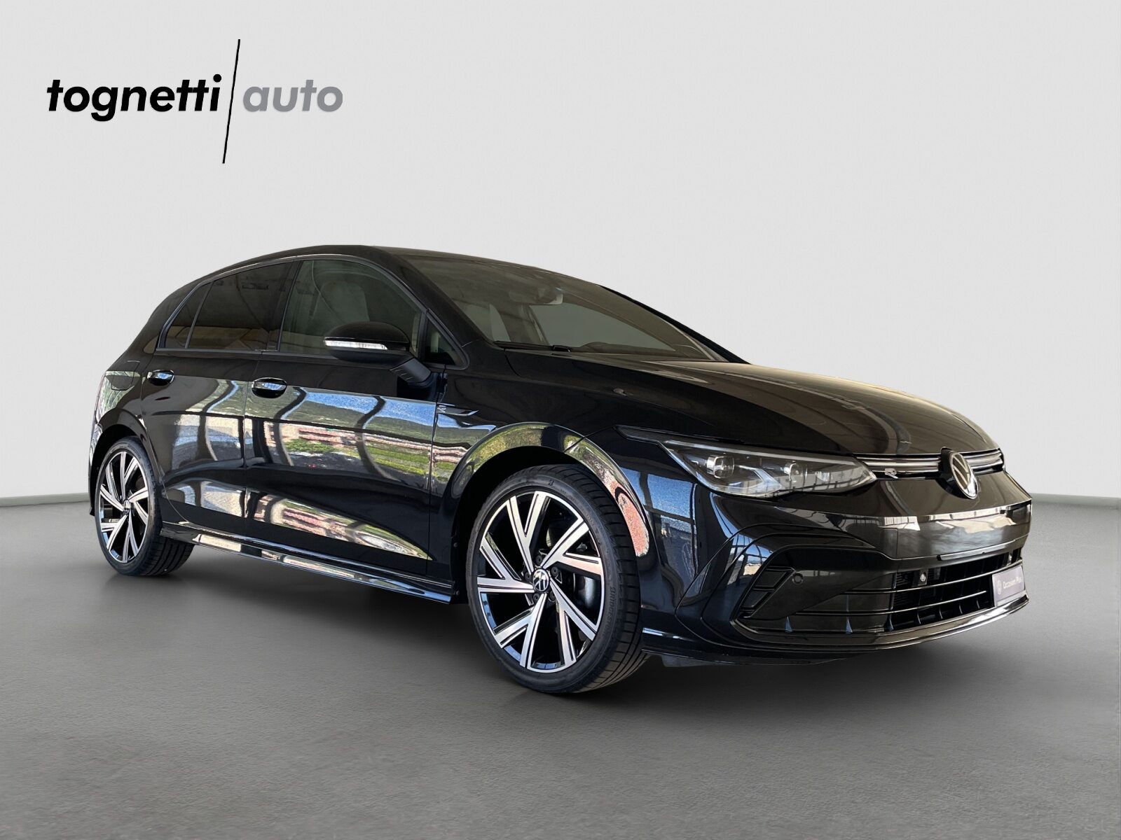 VW Golf R-Line 75 Edition, Benzina, Occasioni / Usate, Automatico - 2