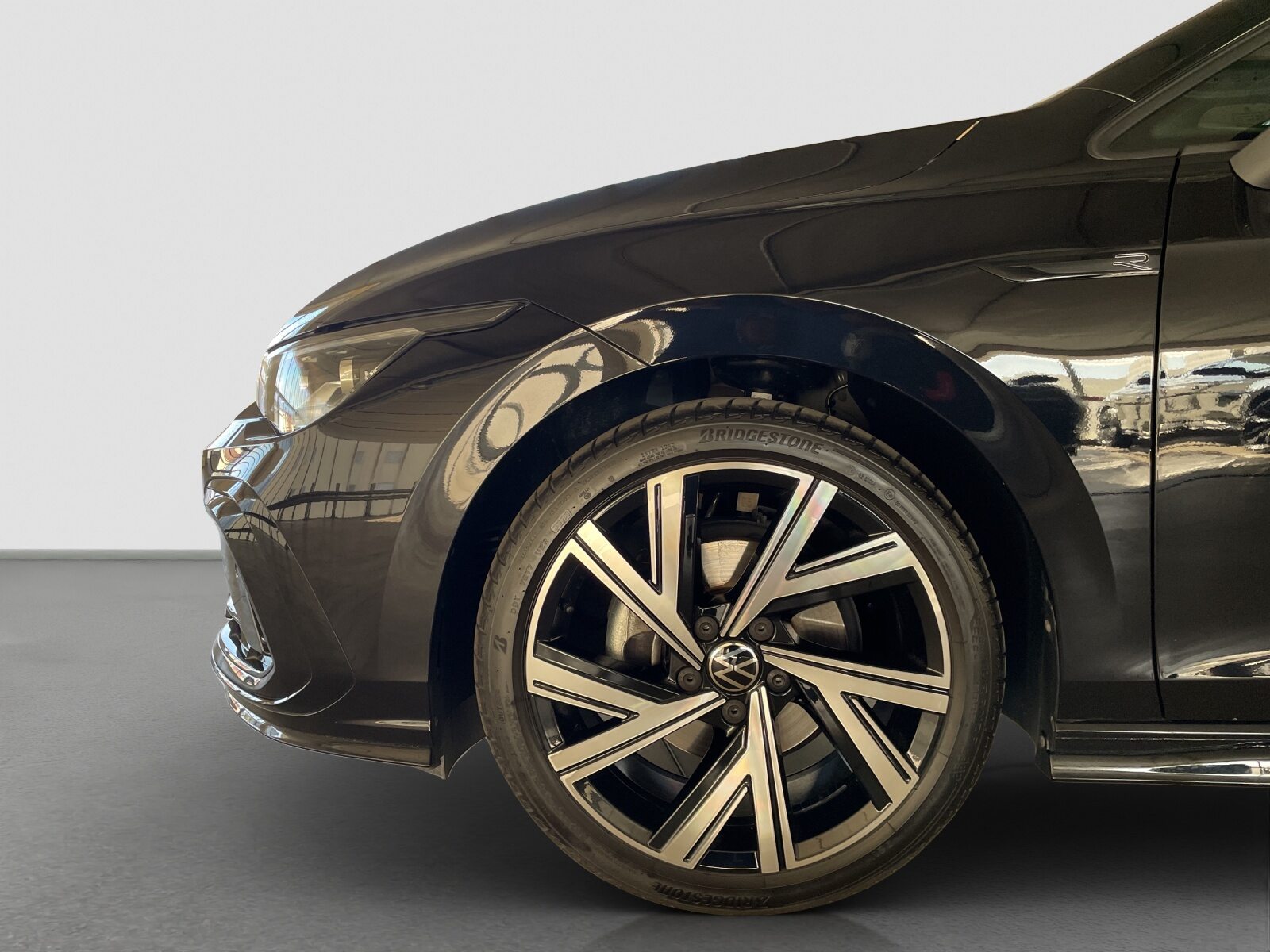 VW Golf R-Line 75 Edition, Benzina, Occasioni / Usate, Automatico - 5