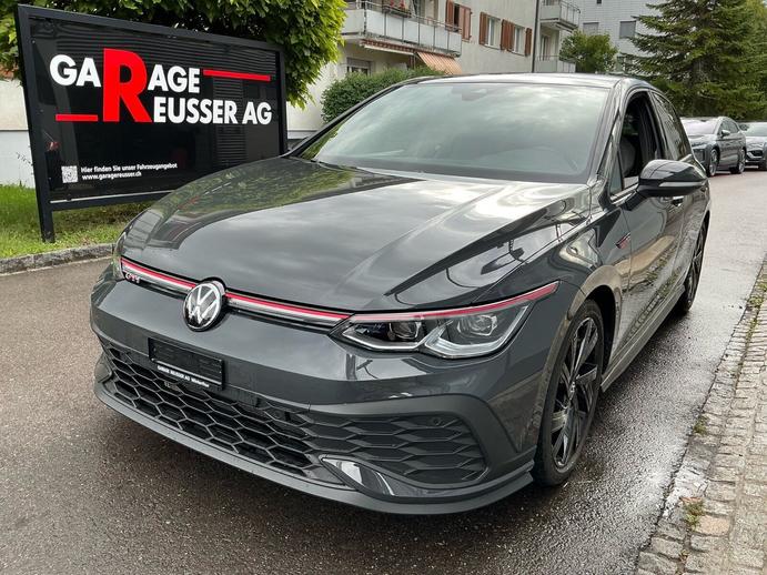 VW Golf GTI CLUBSPORT *** LEDER VIENNA PANORAMAGLASDACH ***, Benzin, Occasion / Gebraucht, Automatik