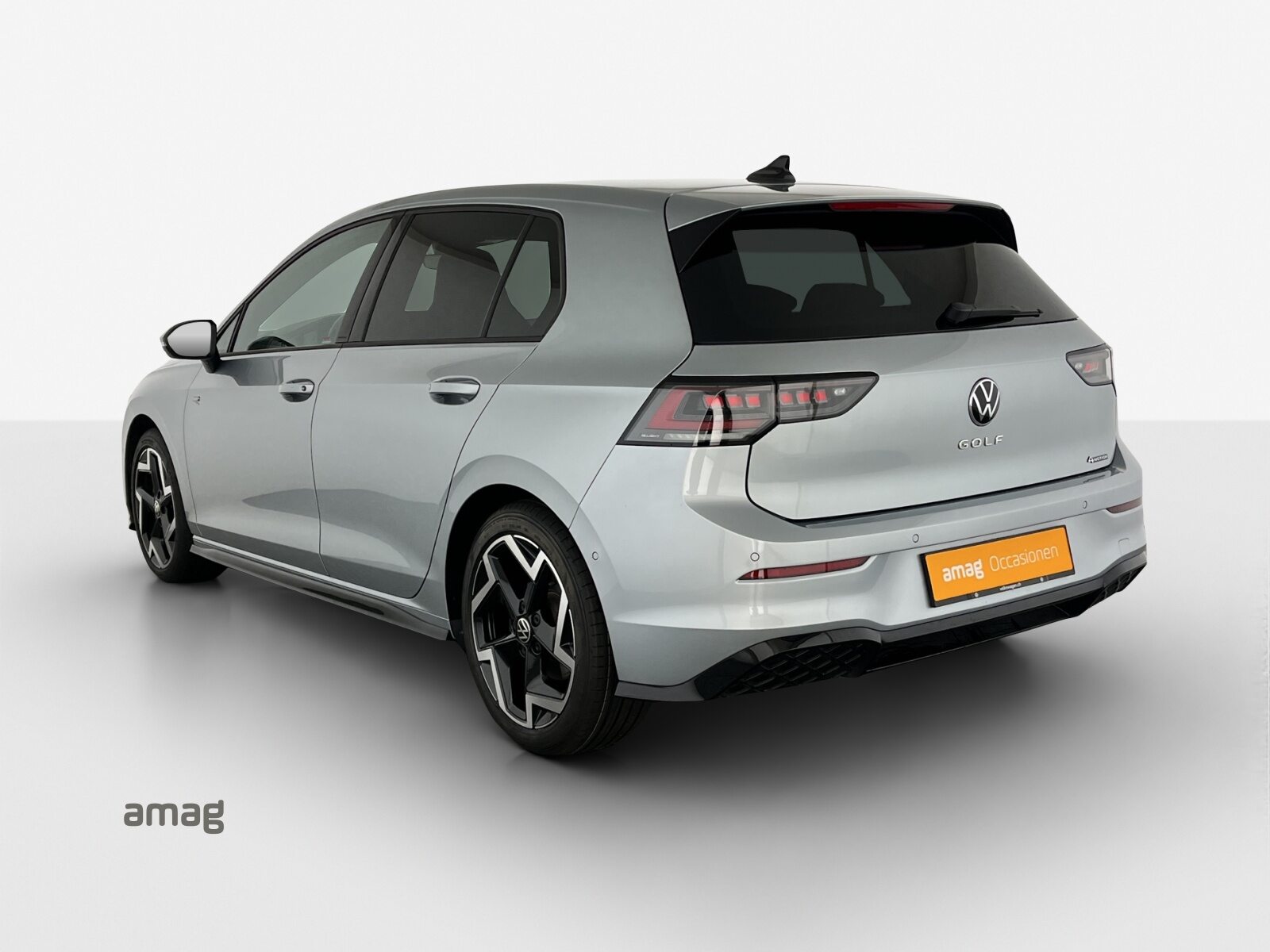 VW Golf  PA R-Line, Benzin, Occasion / Gebraucht, Automatik - 3