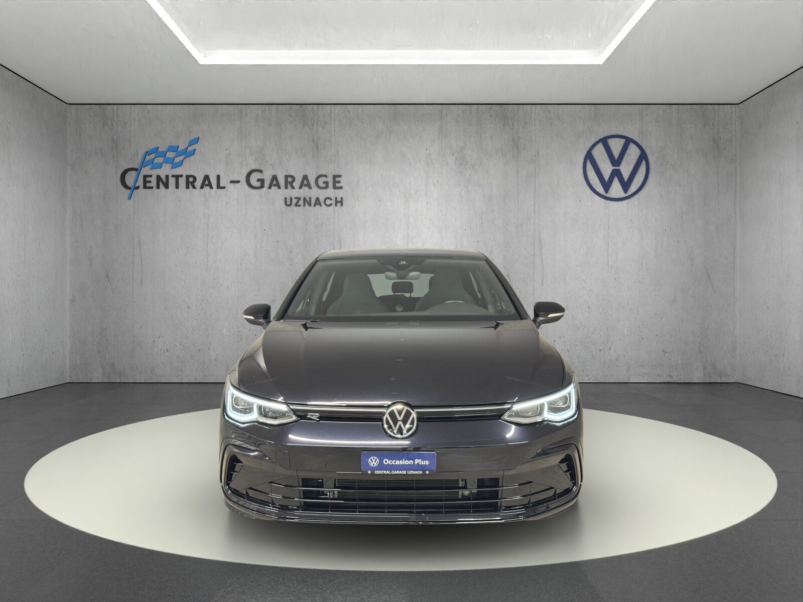 VW Golf R-Line, Petrol, Second hand / Used, Automatic - 2