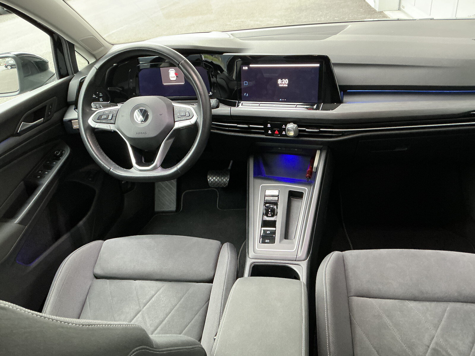 VW Golf VIII 1.4 TSI PHEV Style DSG, Plug-in-Hybrid Benzina/Elettrica, Occasioni / Usate, Automatico - 6
