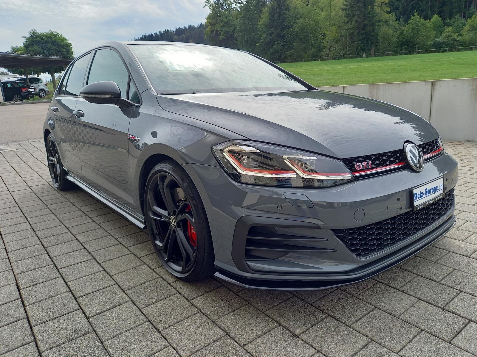 VW Golf VII 2.0 TSI GTI TCR DSG, Petrol, Second hand / Used, Automatic - 4