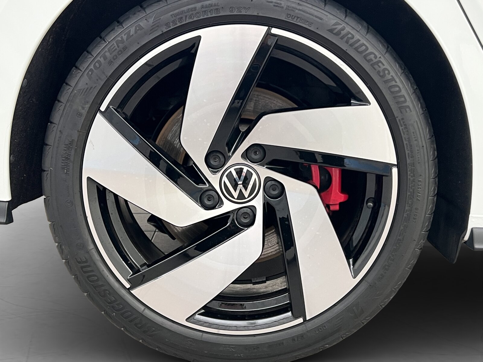 VW Golf 8 2.0 TSI GTI DSG, Petrol, Second hand / Used, Automatic - 4