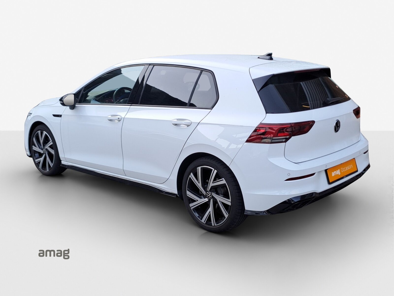 VW Golf R-Line, Petrol, Second hand / Used, Automatic - 3