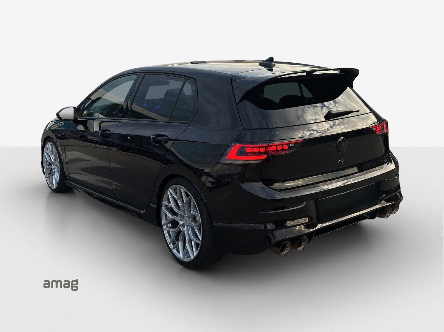 VW Golf PA R Black Edition, Petrol, Second hand / Used, Automatic - 3