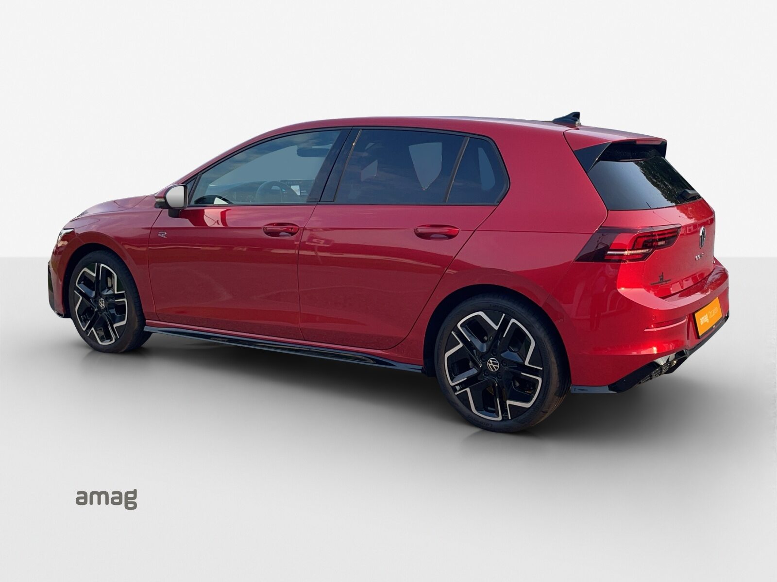 VW Golf  R-Line, Petrol, Second hand / Used, Automatic - 3