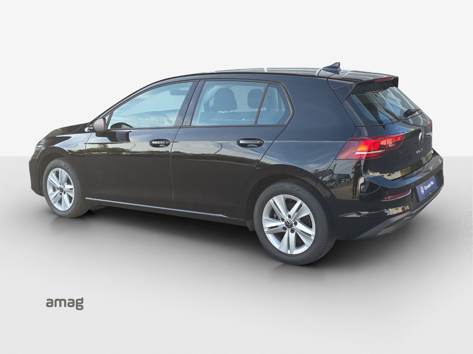 VW Golf PA Life, Petrol, Second hand / Used, Automatic - 3