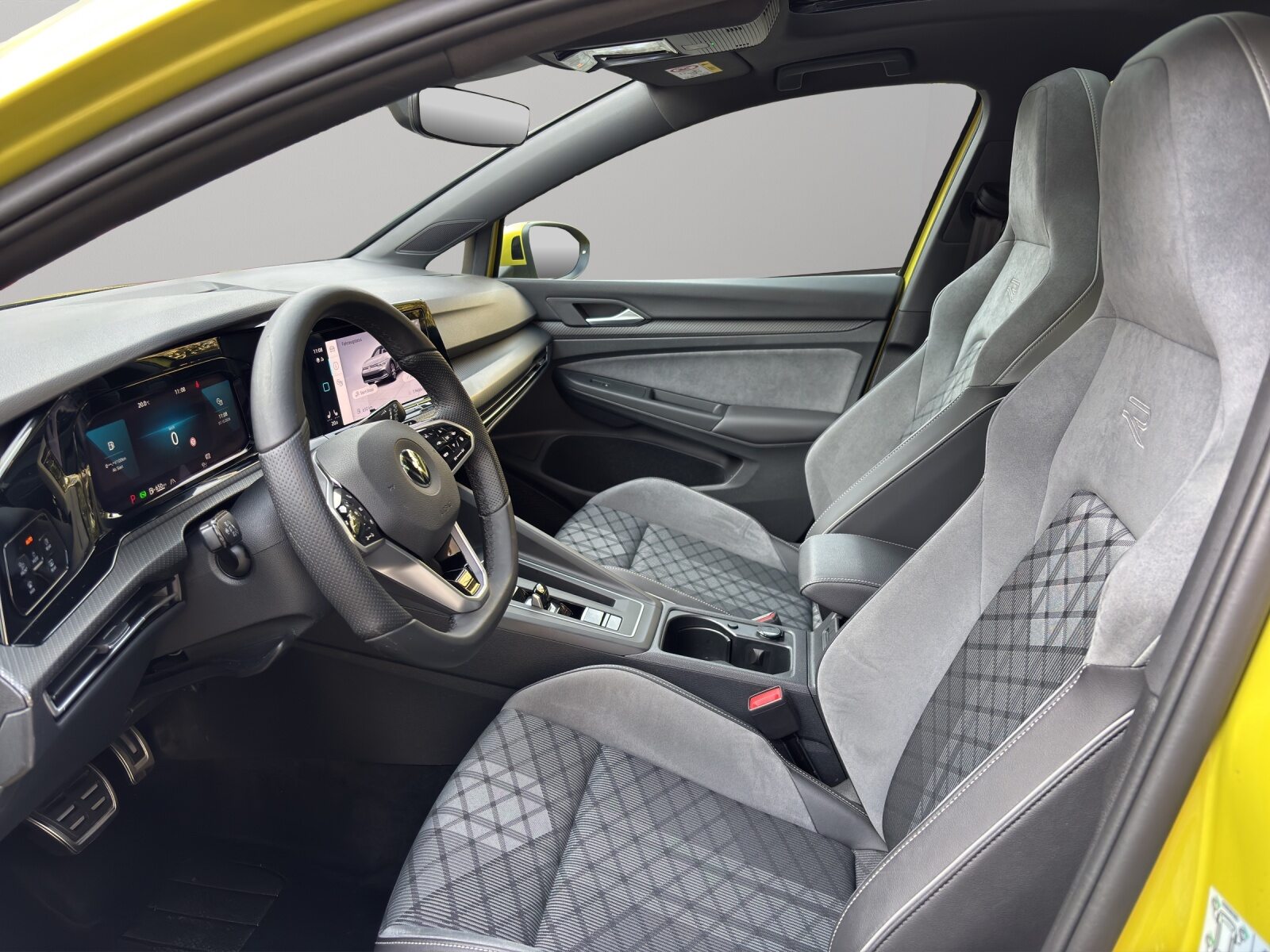 VW Golf VIII 1.5 eTSI R-Line DSG, Hybride Léger Essence/Électricité, Occasion / Utilisé, Automatique - 6