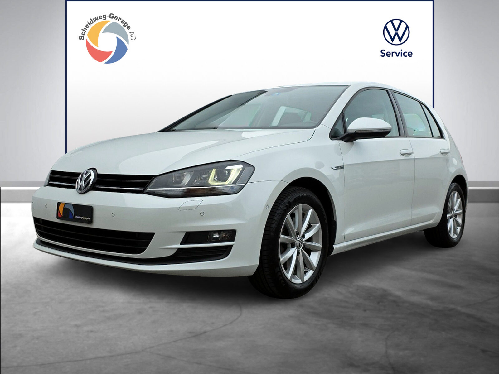 VW Golf Lounge