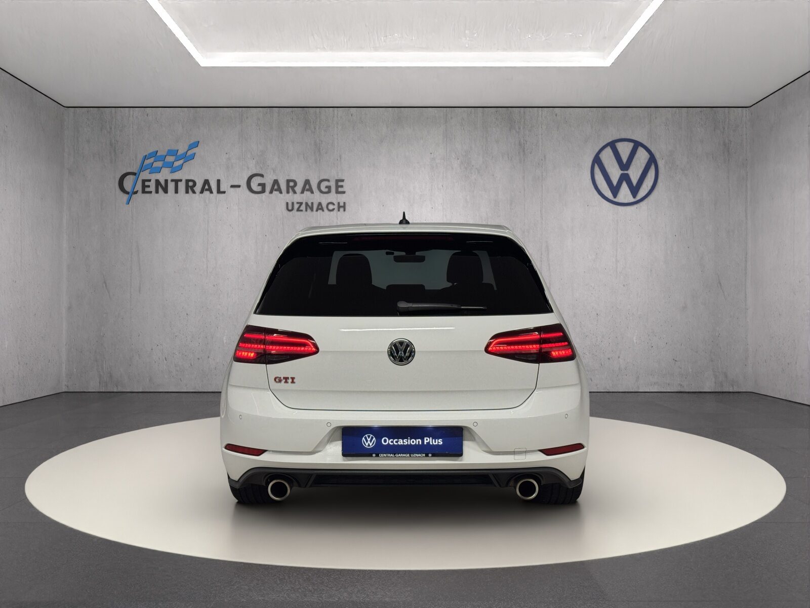 VW Golf 2.0 TSI GTI Perform, Petrol, Second hand / Used, Automatic - 5