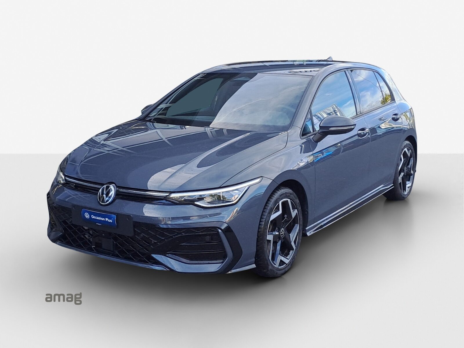 VW Golf  R-Line