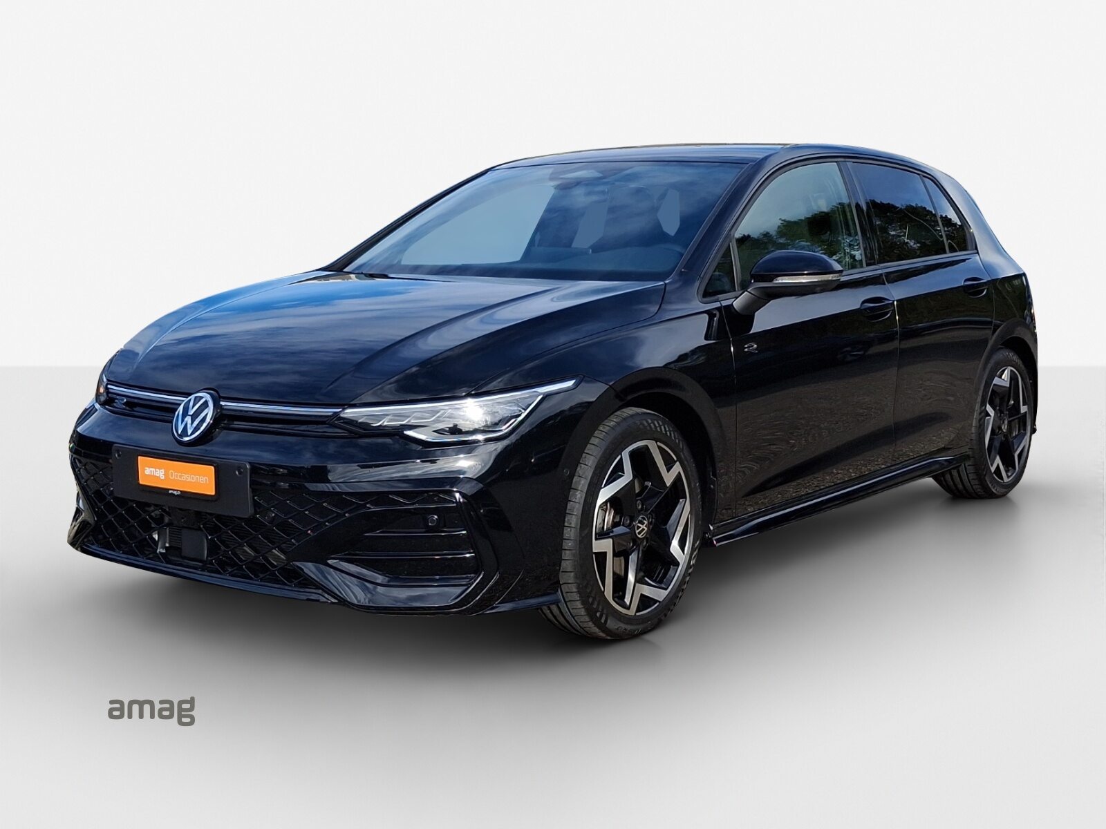 VW Golf  R-Line