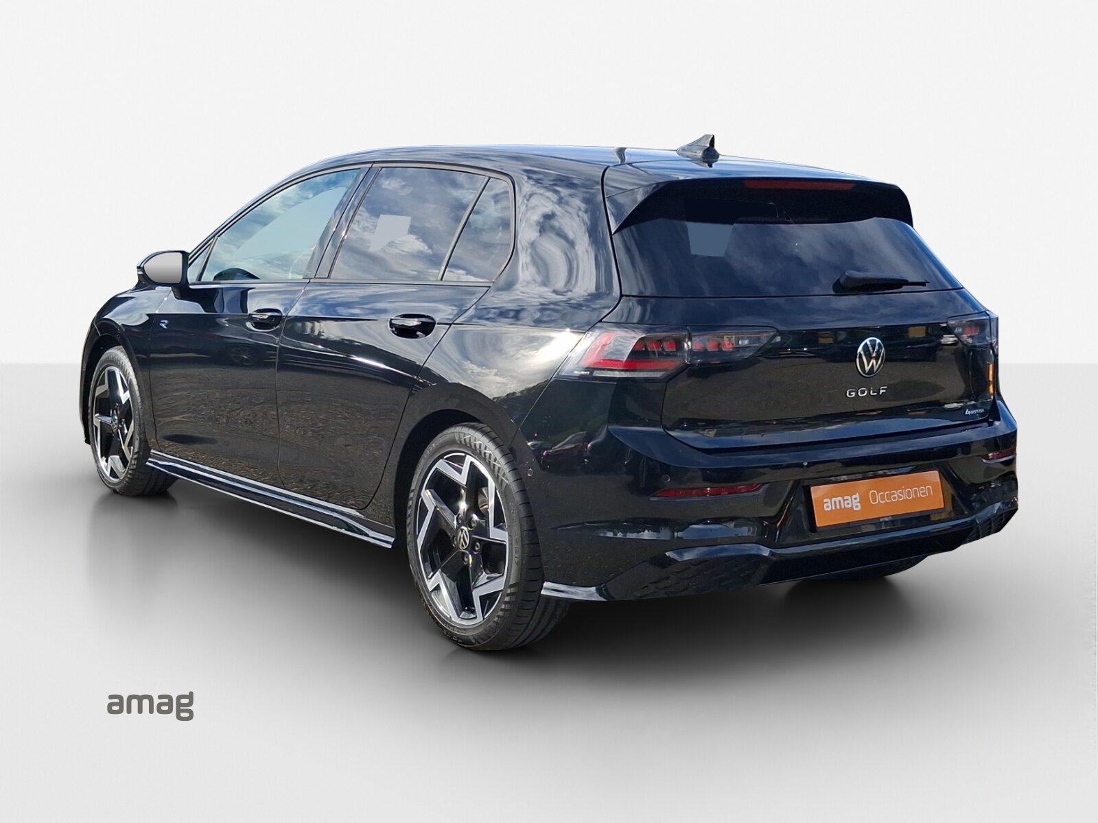 VW Golf  R-Line, Essence, Occasion / Utilisé, Automatique - 3